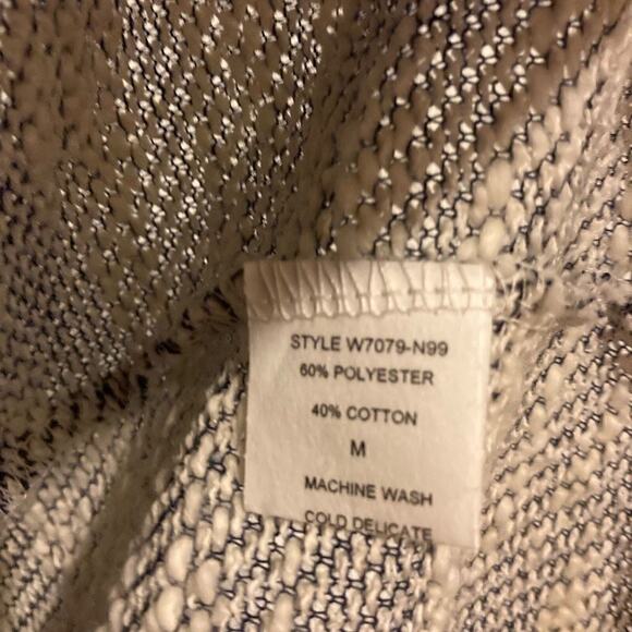 NWT  Loveappella Janine Split Back Raglan Preppy Minimalist Retro Scoop Blouse - Picture 9 of 10